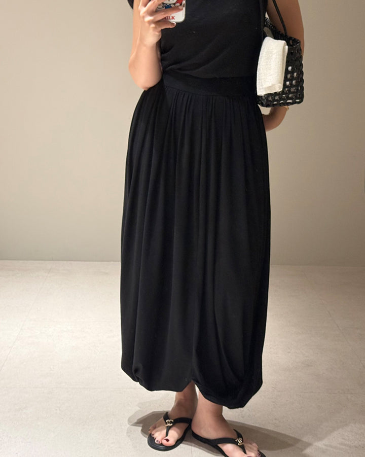 Draped Elastic Waist Balloon Long Skirt