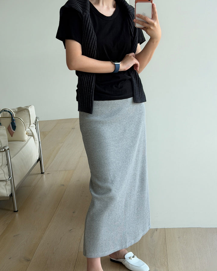 Classic Scoop Neck Short Sleeve T-Shirt
