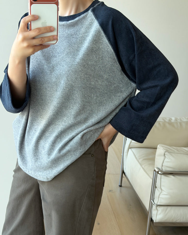 Two-Tone Raglan Sleeve Soft Top