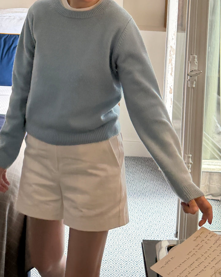 エッセンシャル カシミヤブレンド クルーネックニット スカイブルー