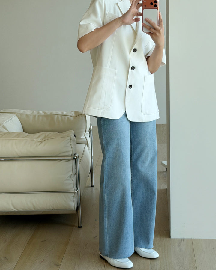Light Wash Raw Edge Wide Jeans