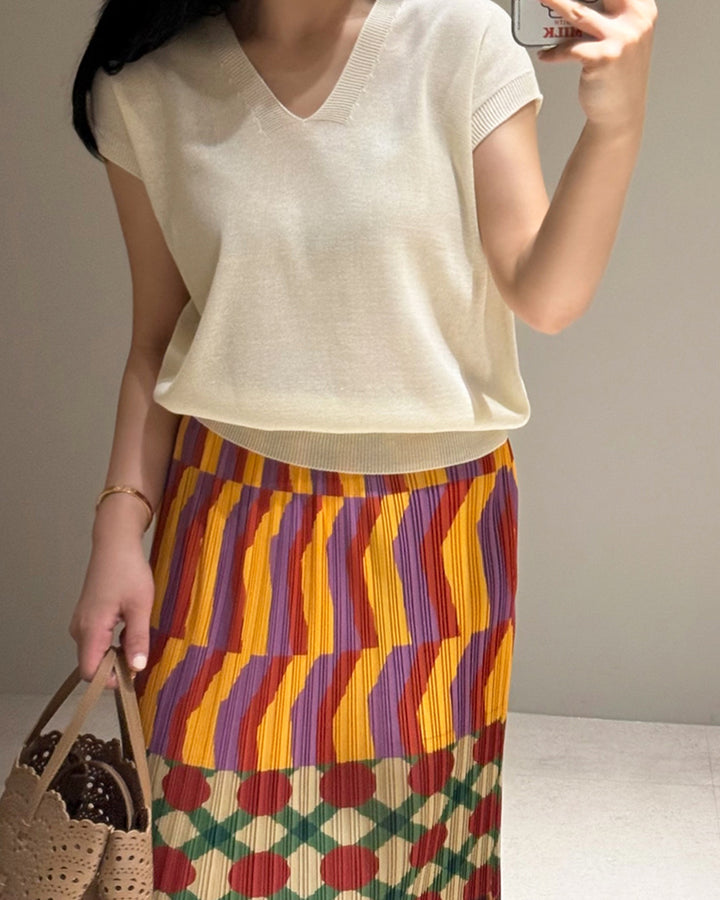 Essential V-Neck Knit Cap Sleeve Top