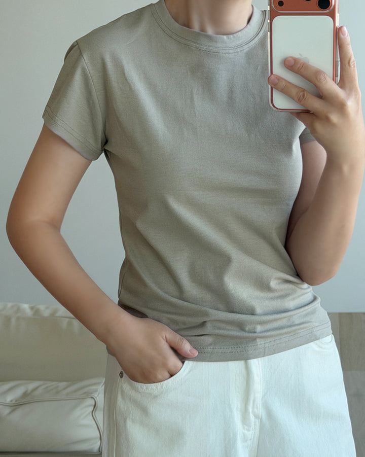 Essential Fitted Crewneck Cotton Tee