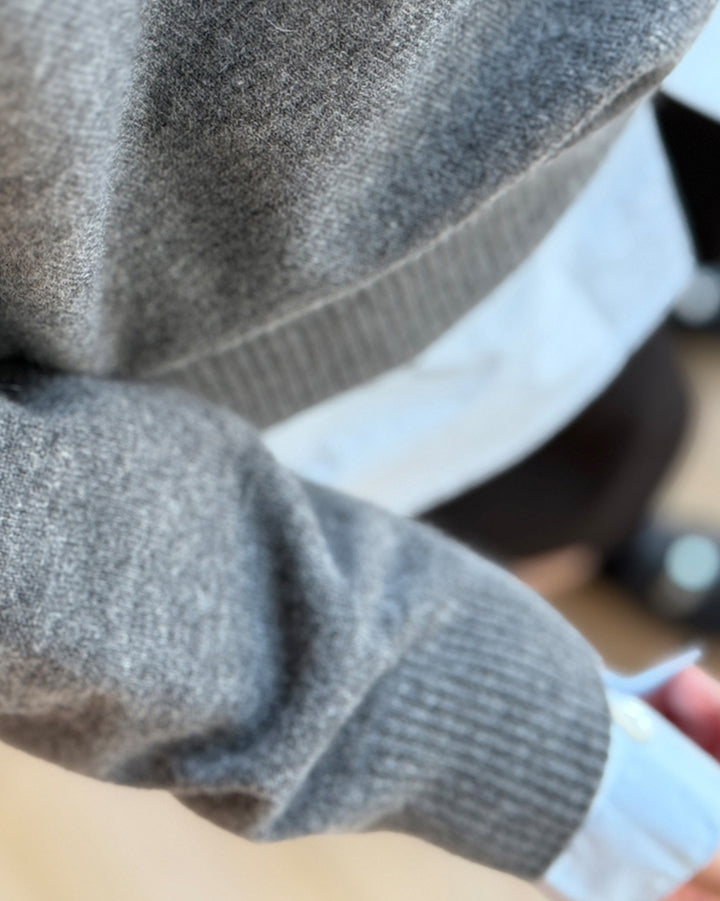 Cashmere Blend Classic V-Neck Knit