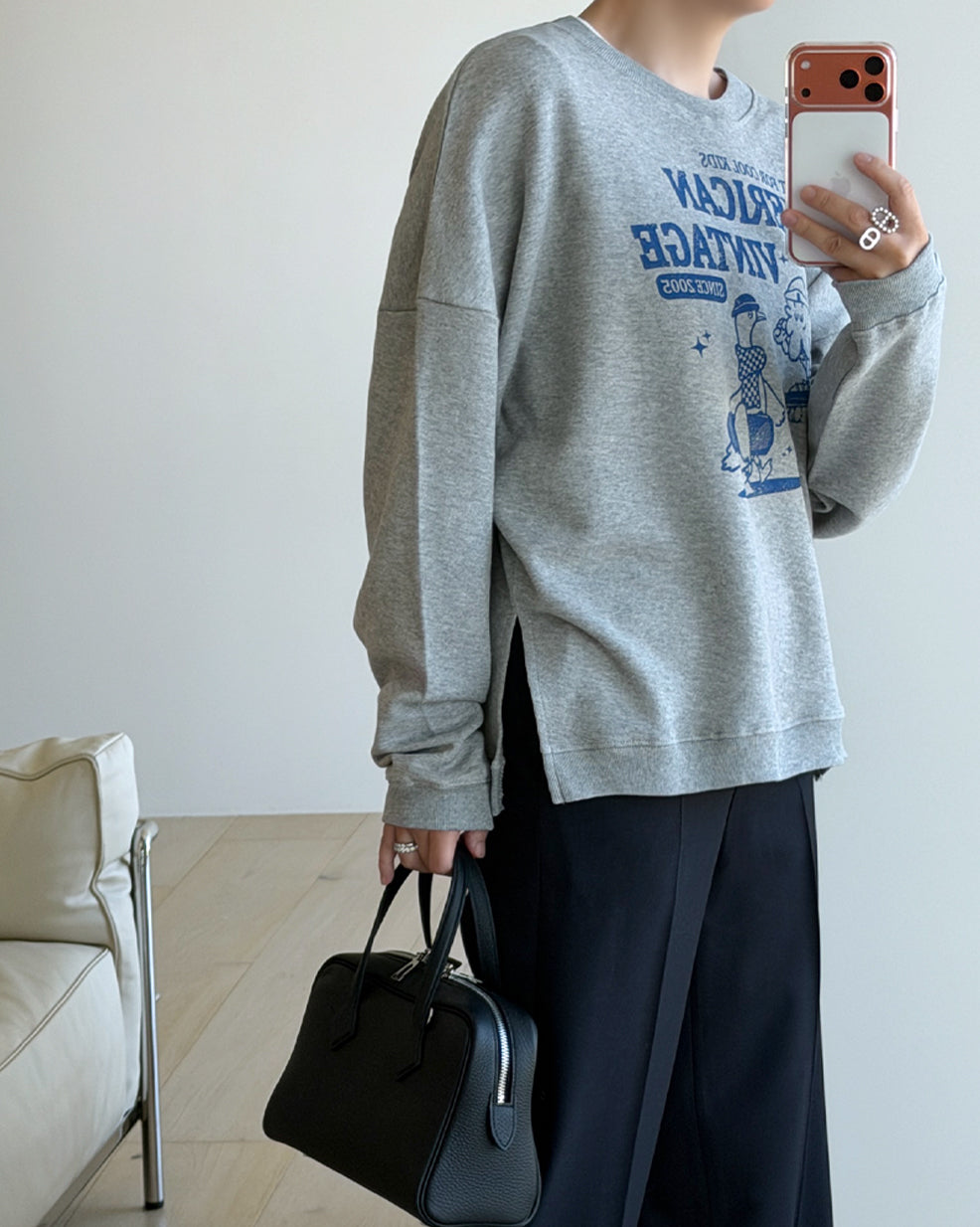 Oversized Graphic Vintage Sweatshirt