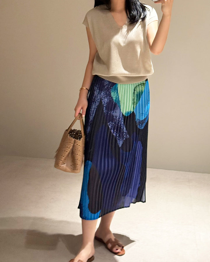Abstract Pattern Pleated Long Skirt