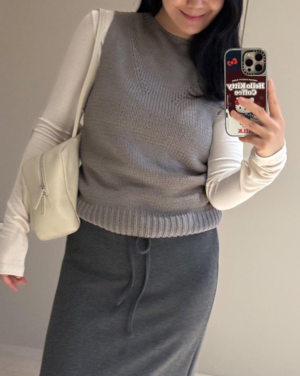 V-Detail Sleeveless Knit Vest Top