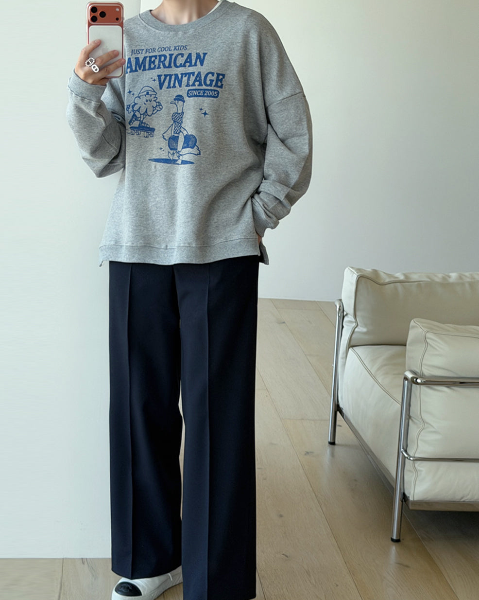 Oversized Graphic Vintage Sweatshirt