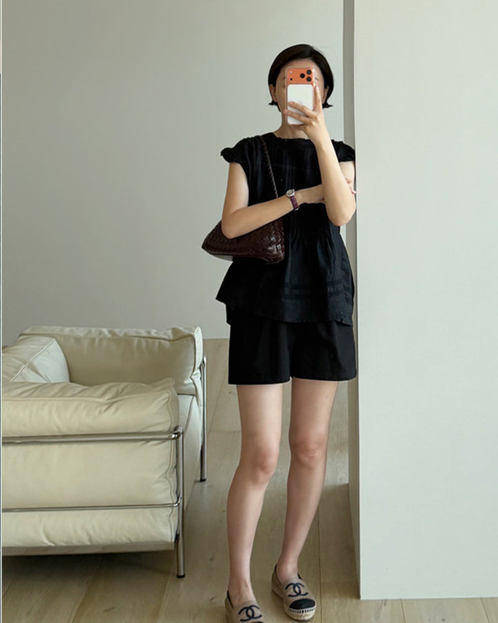 100% Linen Pintuck Ruffle Blouse