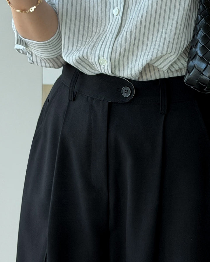Pintuck Cropped Wide Trousers