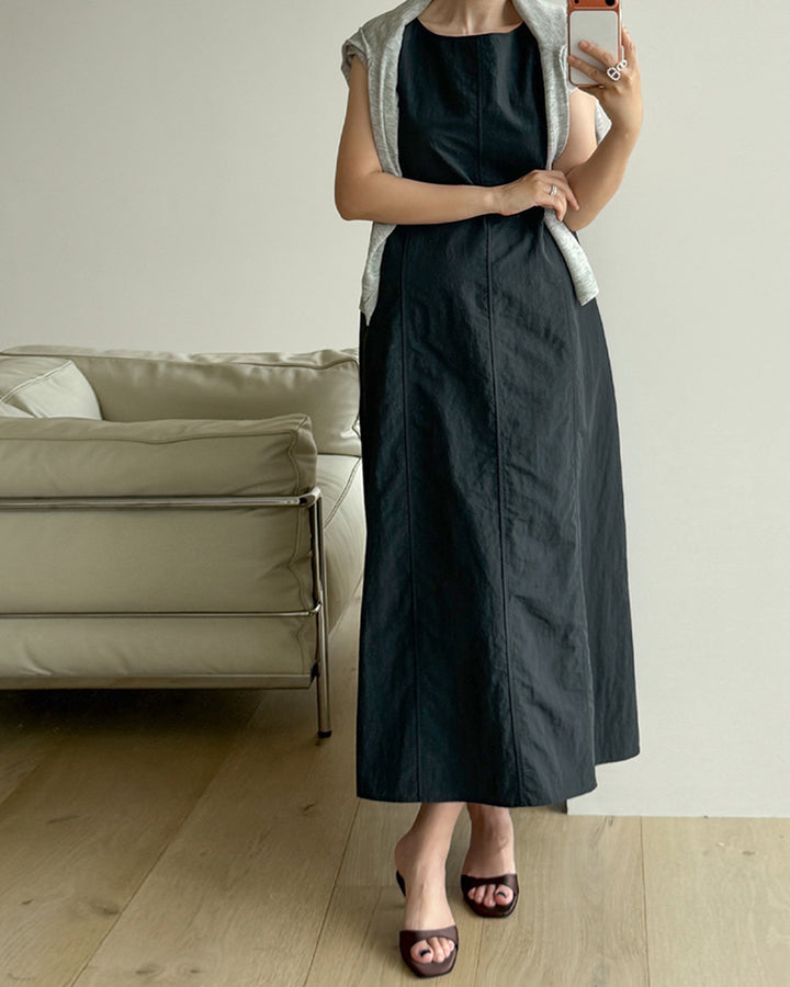 Seam-Detail Sleeveless Long Dress