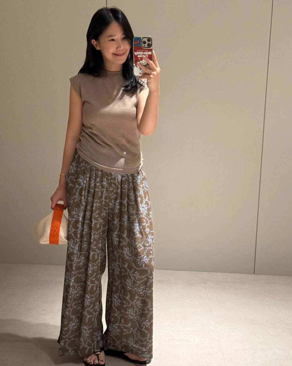 Floral Print Wide Leg Pleated Pants
