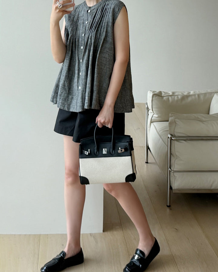 Relaxed Fit Elastic Waist Short Pants