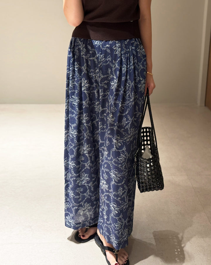 Floral Print Wide Leg Pleated Pants