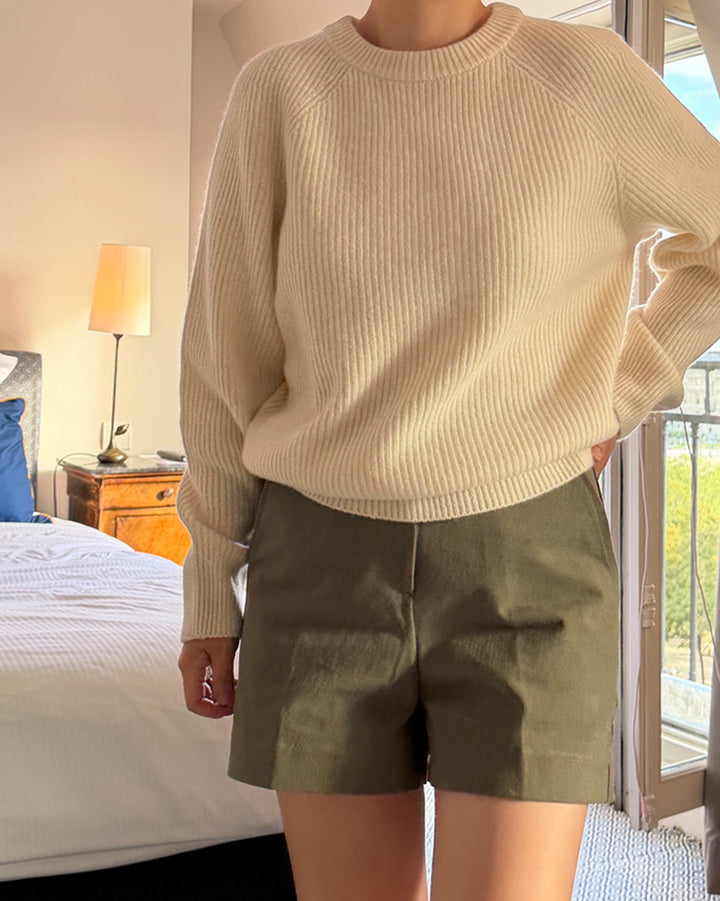 Seamless Cashmere-Merino Ribbed Knit Sweater