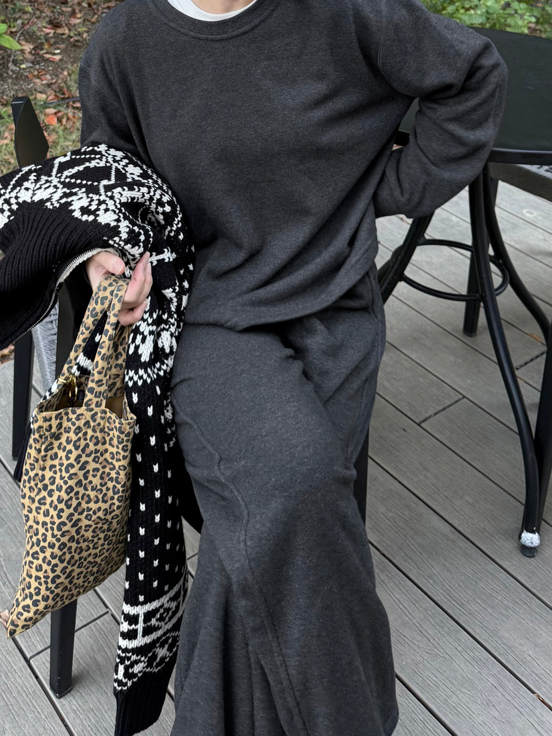 Cozy Sweatshirt and Wide-Leg Pants Set