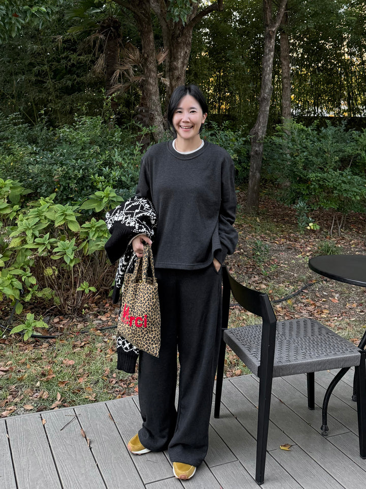 Cozy Sweatshirt and Wide-Leg Pants Set