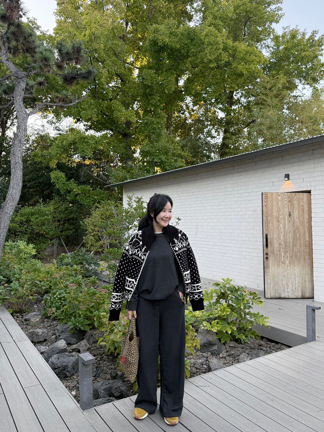 Cozy Sweatshirt and Wide-Leg Pants Set