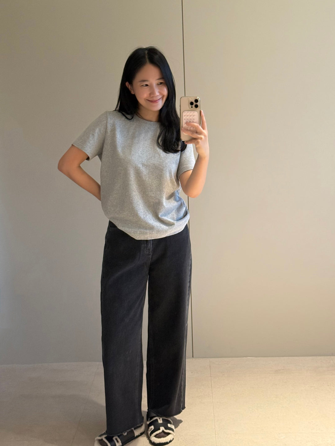 毎日着たい超ストレッチクルーネックTシャツ