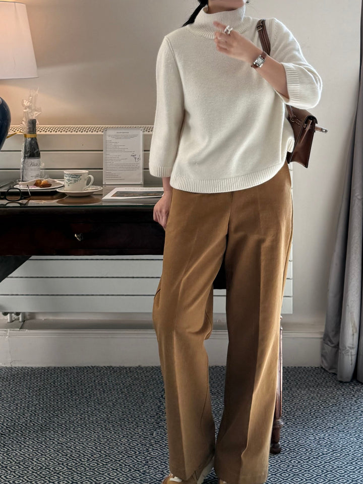 Tailored Wide-Leg Trousers in Warm Camel