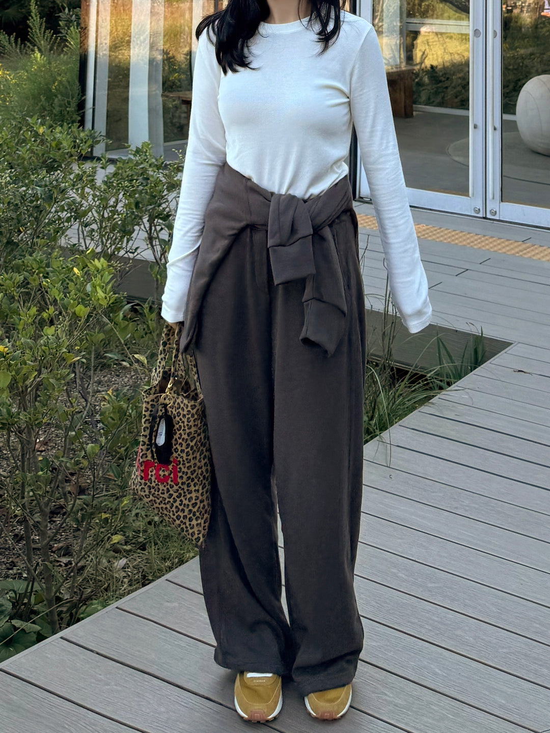 Cozy Sweatshirt and Wide-Leg Pants Set