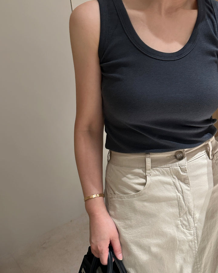 Essential U-Neck Tank Top