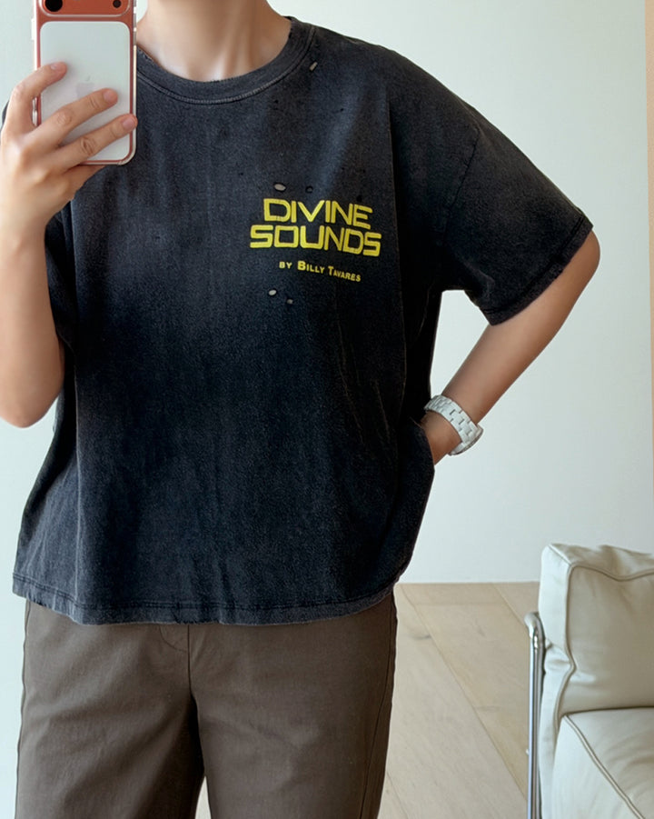 Divine Sounds Vintage Graphic T-Shirt