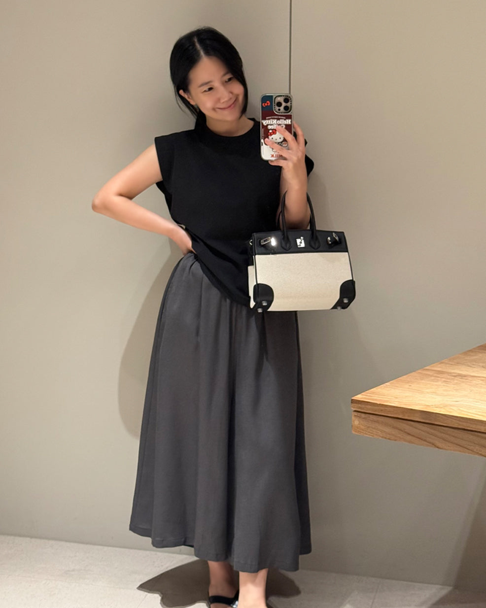 Pleated Wide-Leg Culottes Pants