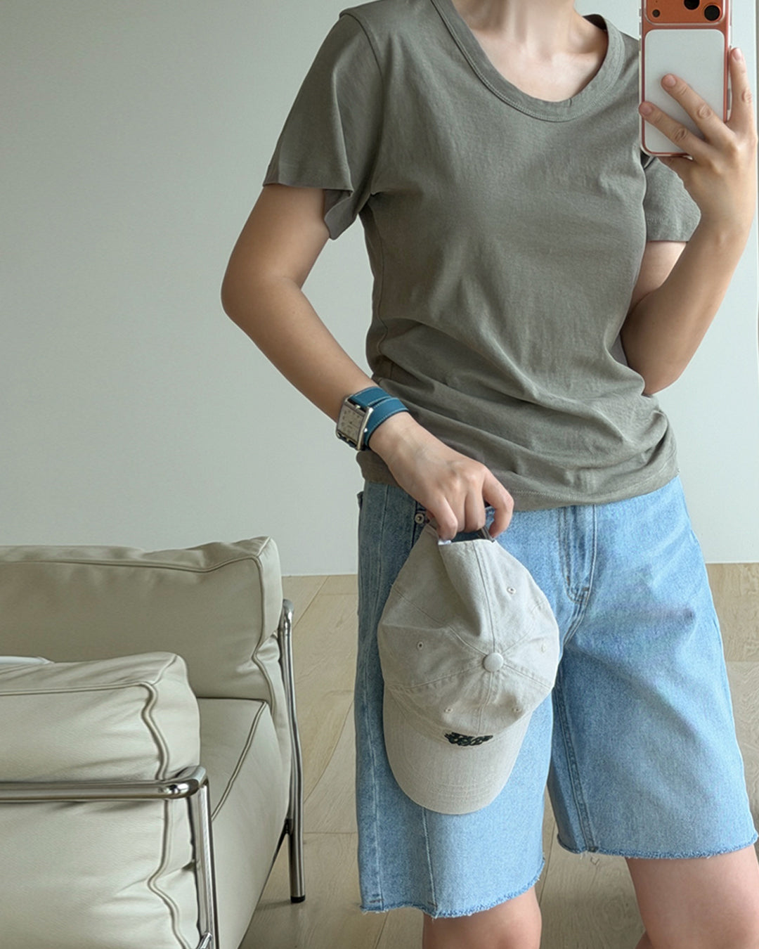 Classic Scoop Neck Short Sleeve T-Shirt