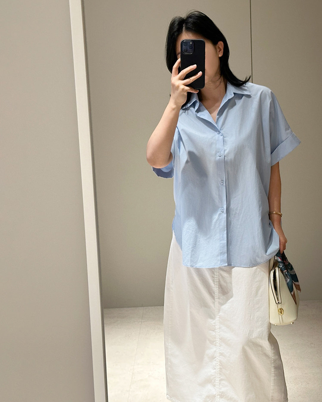 Minimalist Roll-Up Sleeve Cotton Shirt