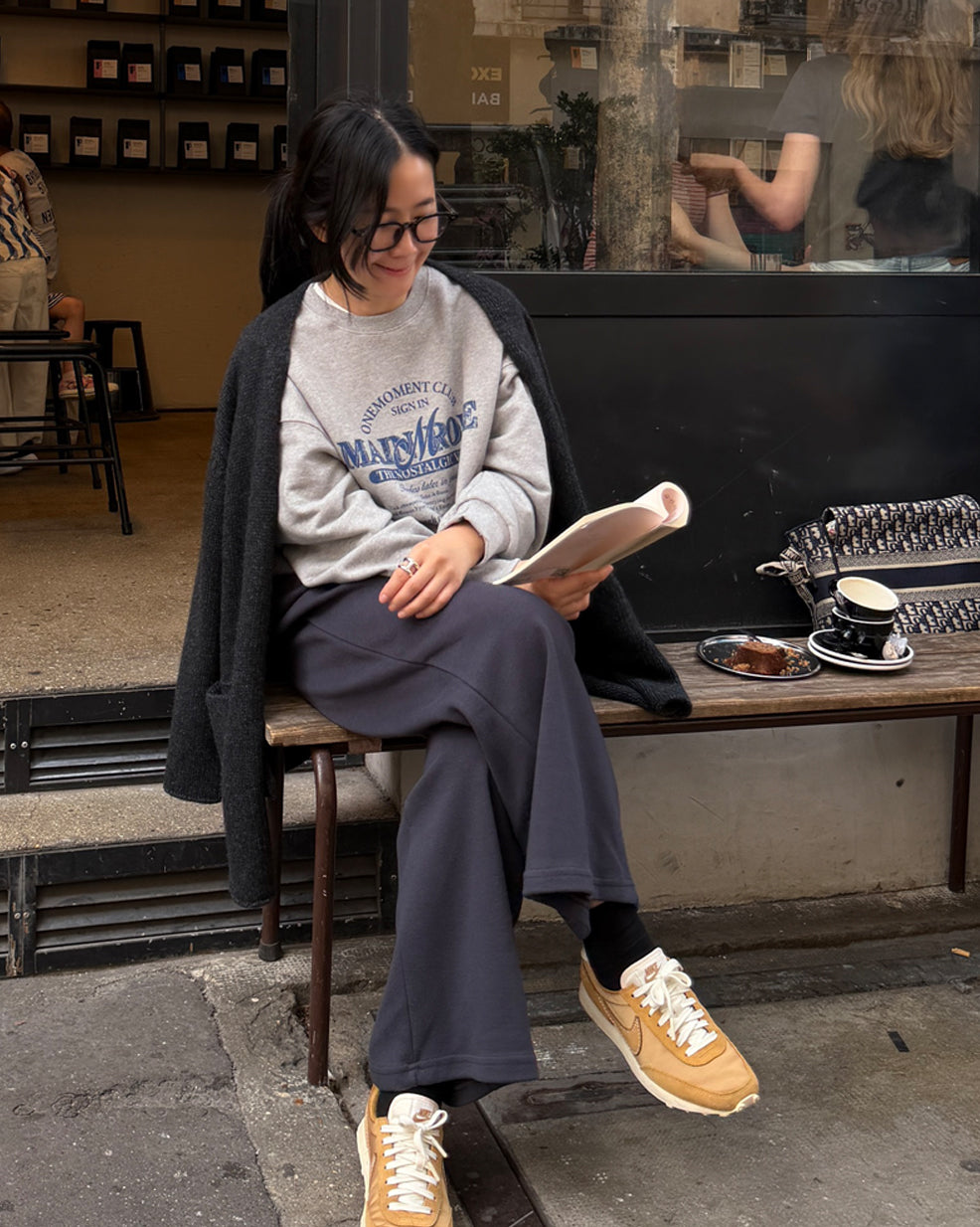 Vintage Graphic Sweatshirt - Grey