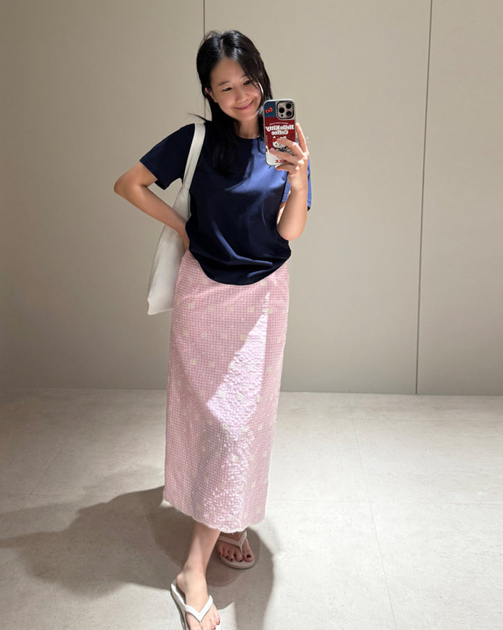 Pink Check Floral Embroidery Straight Skirt