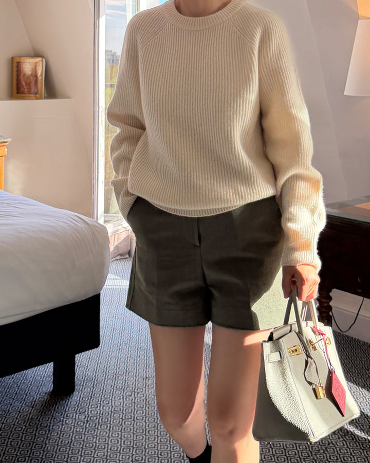 Seamless Cashmere-Merino Ribbed Knit Sweater