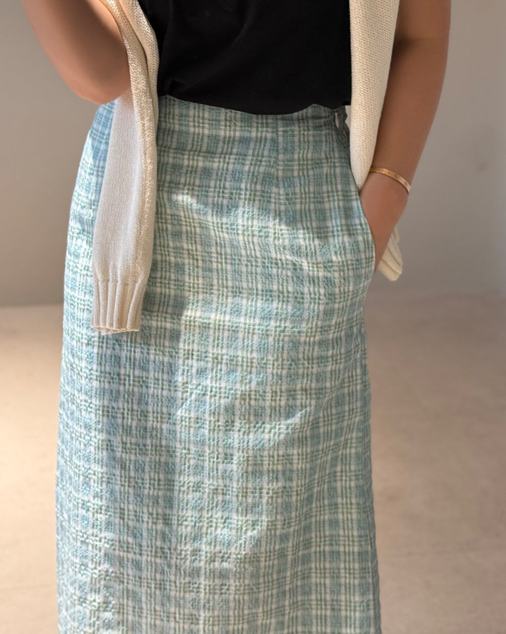 Textured Gingham Straight Long Skirt
