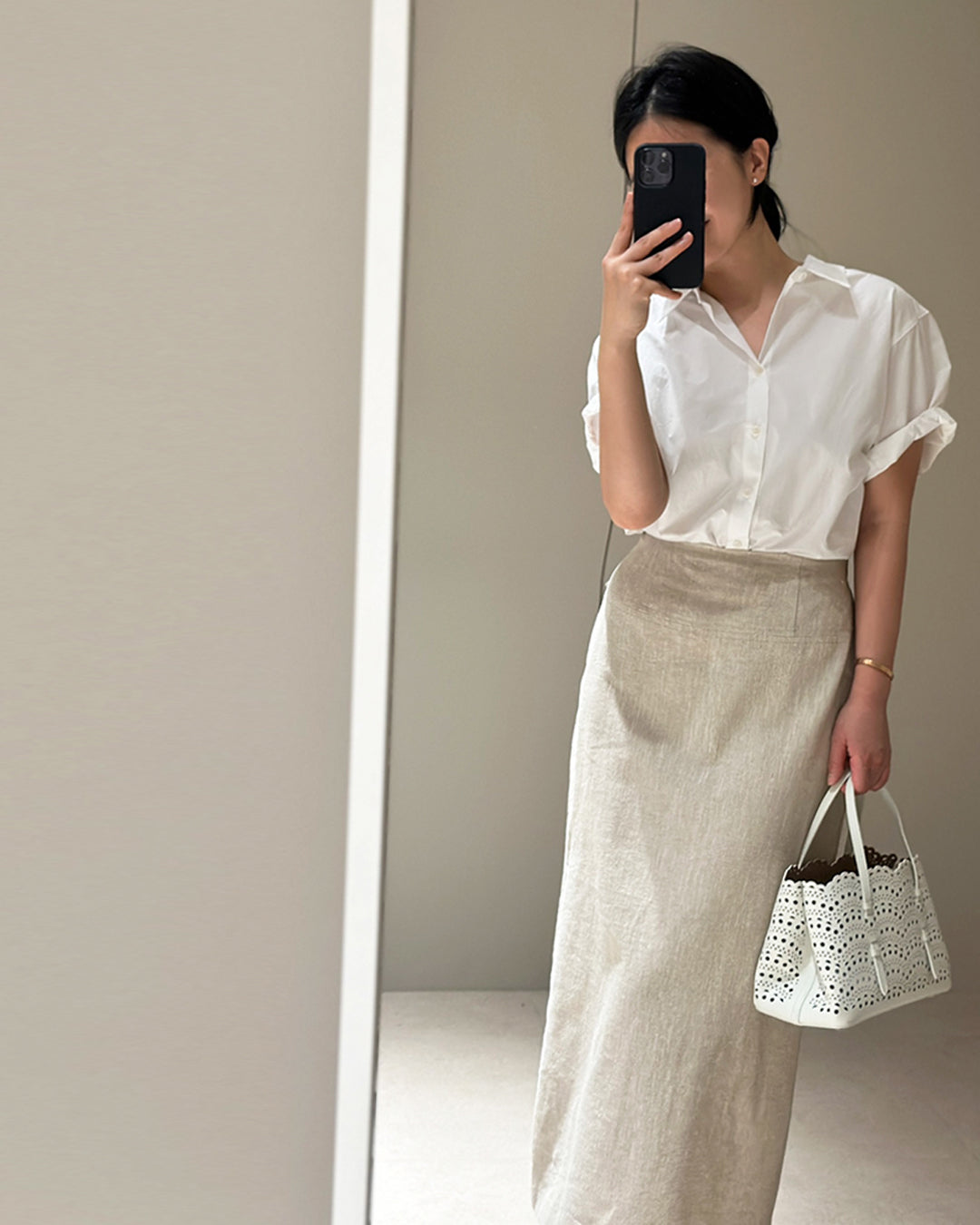 Crisp Cotton Rolled-Cuff Short Sleeve Shirt