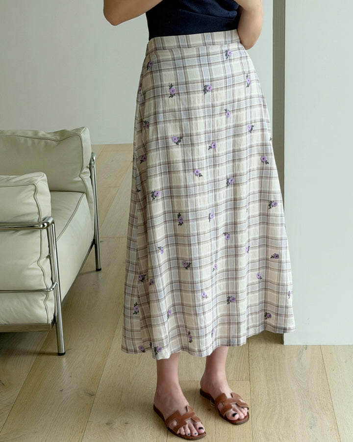 Vintage Floral Embroidered Plaid A-Line Long Skirt