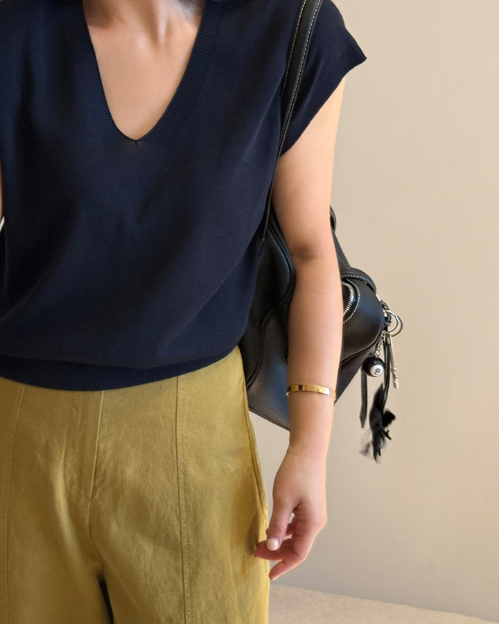Essential V-Neck Knit Cap Sleeve Top