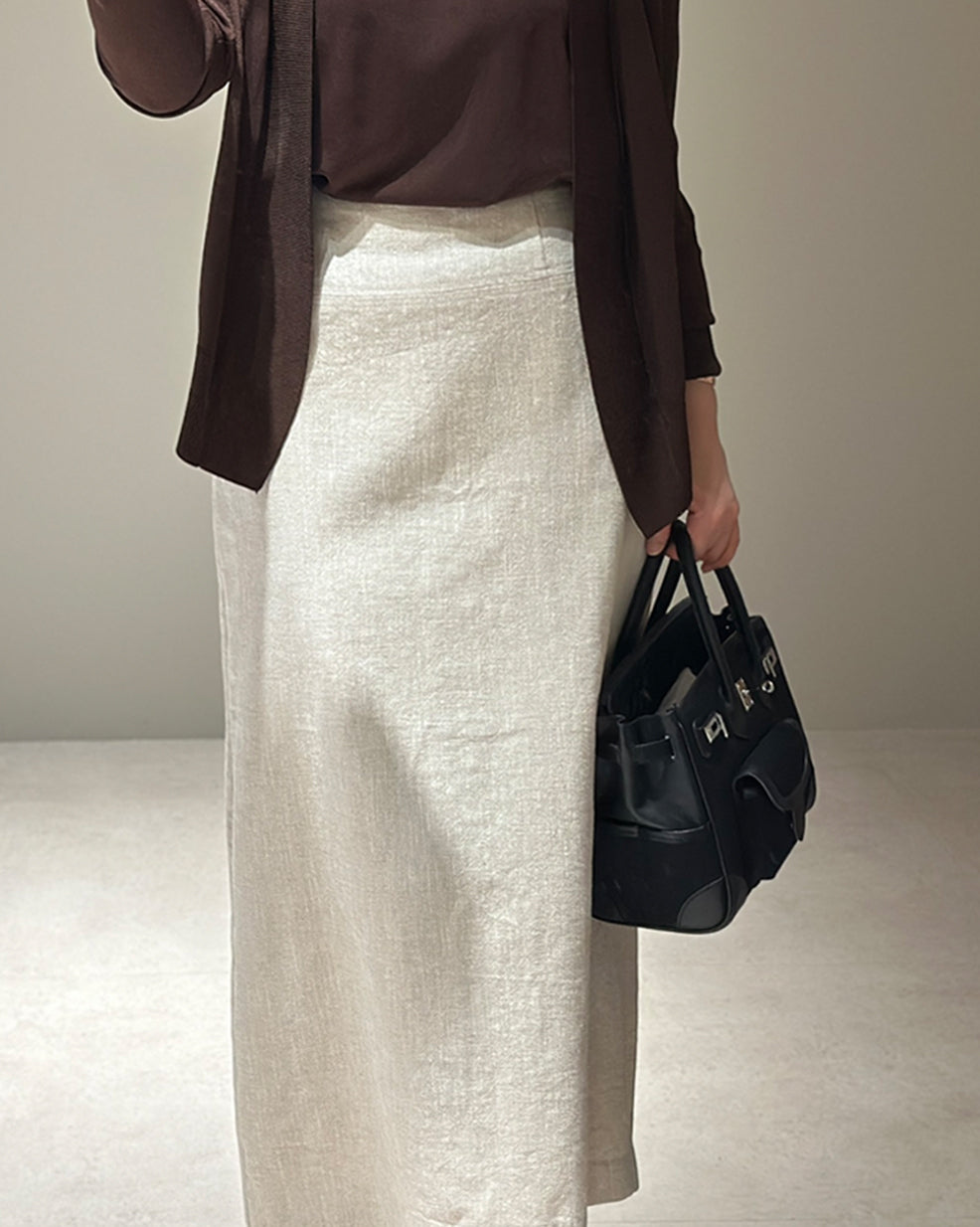 Minimalist Linen-Blend Straight Maxi Skirt