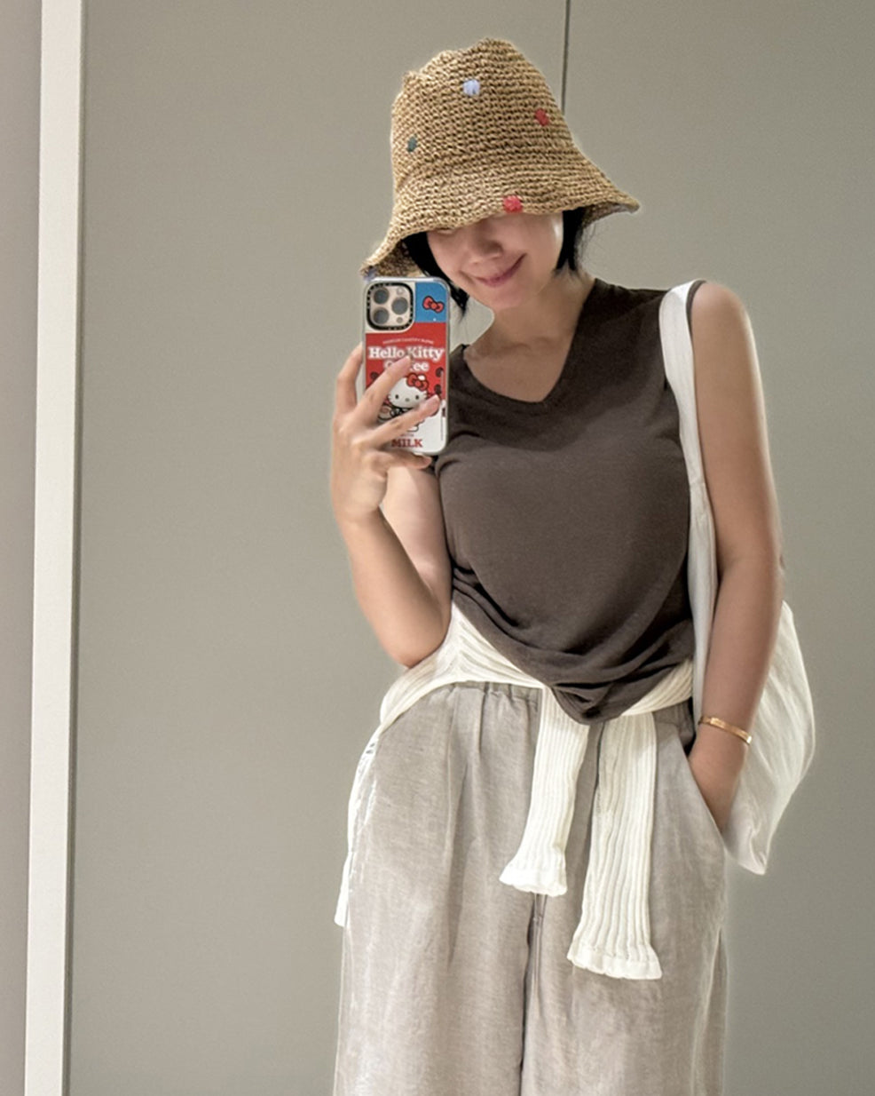 Linen Blend Sleeveless V-Neck Top