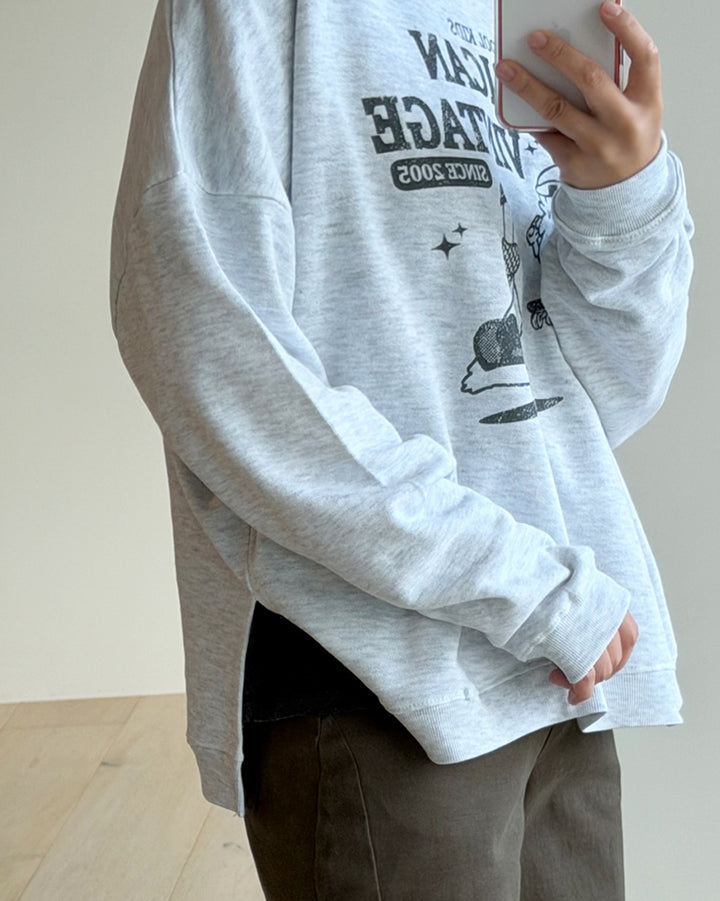 Oversized Graphic Vintage Sweatshirt