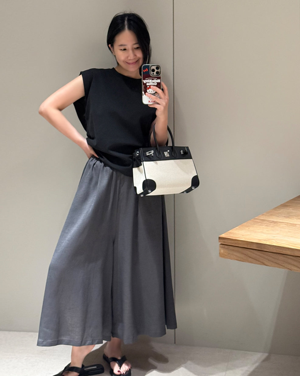 Pleated Wide-Leg Culottes Pants