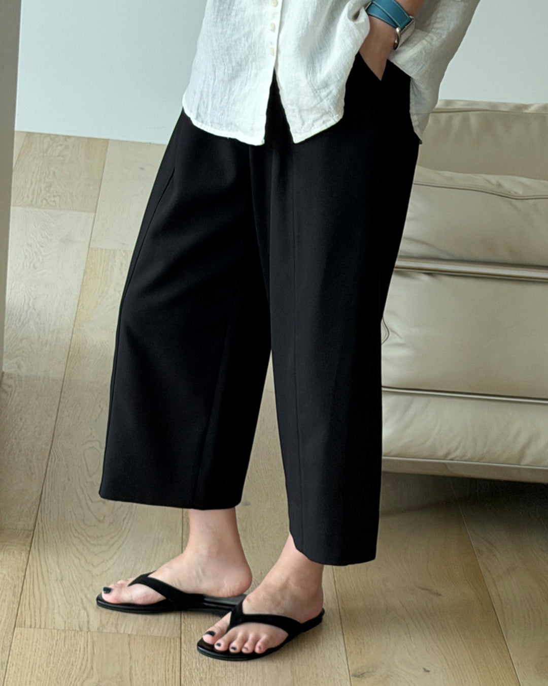 Pintuck Cropped Wide Trousers
