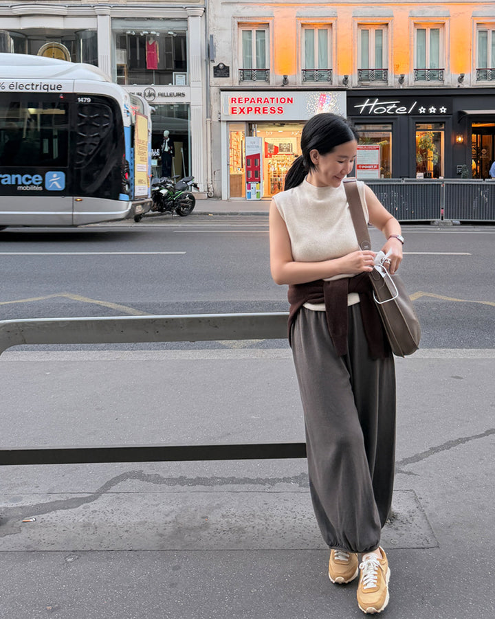Soft Knit Tapered Balloon Pants