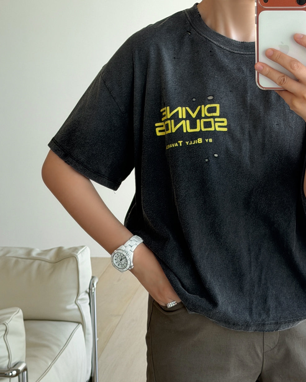 Divine Sounds Vintage Graphic T-Shirt