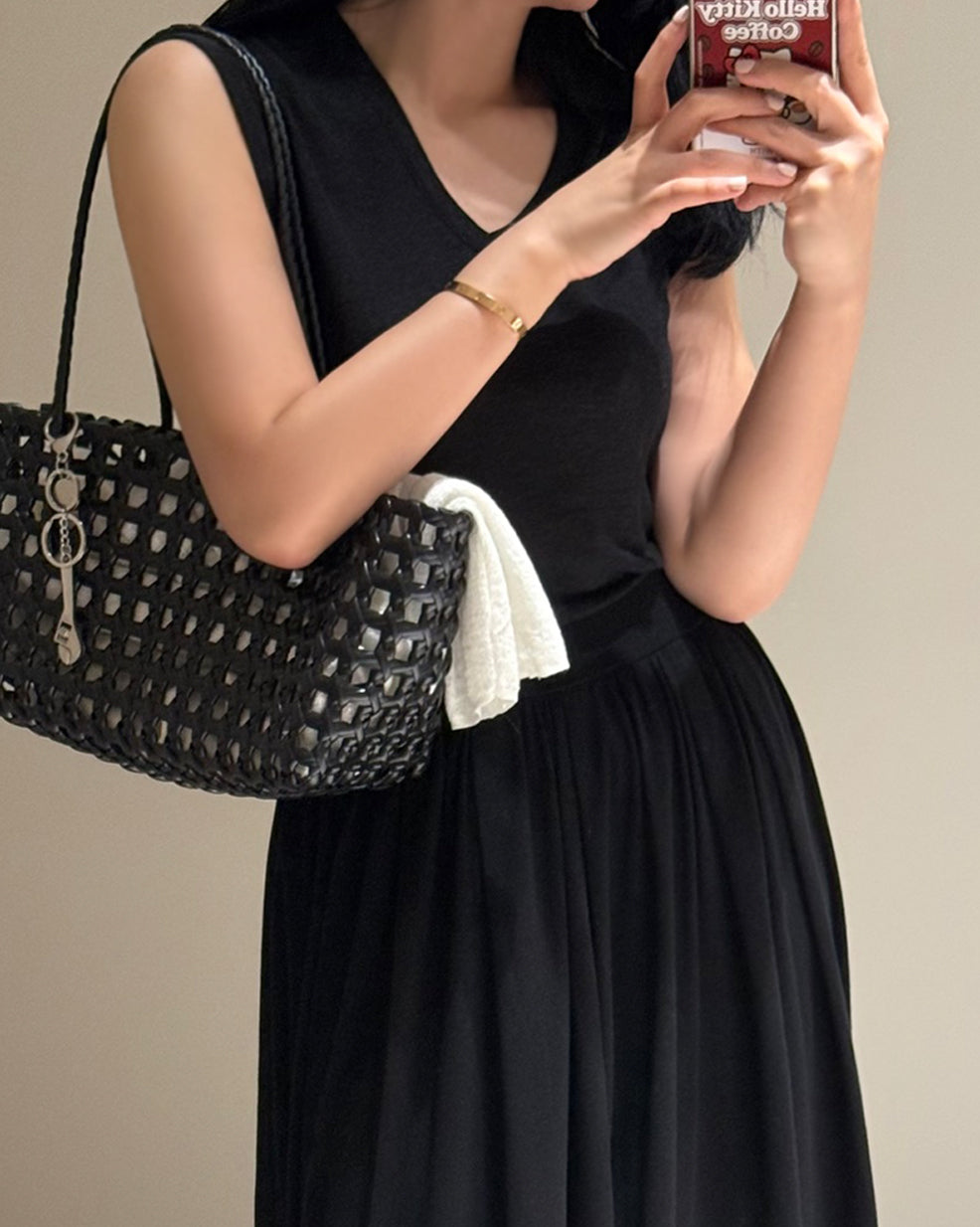 Linen Blend Sleeveless V-Neck Top