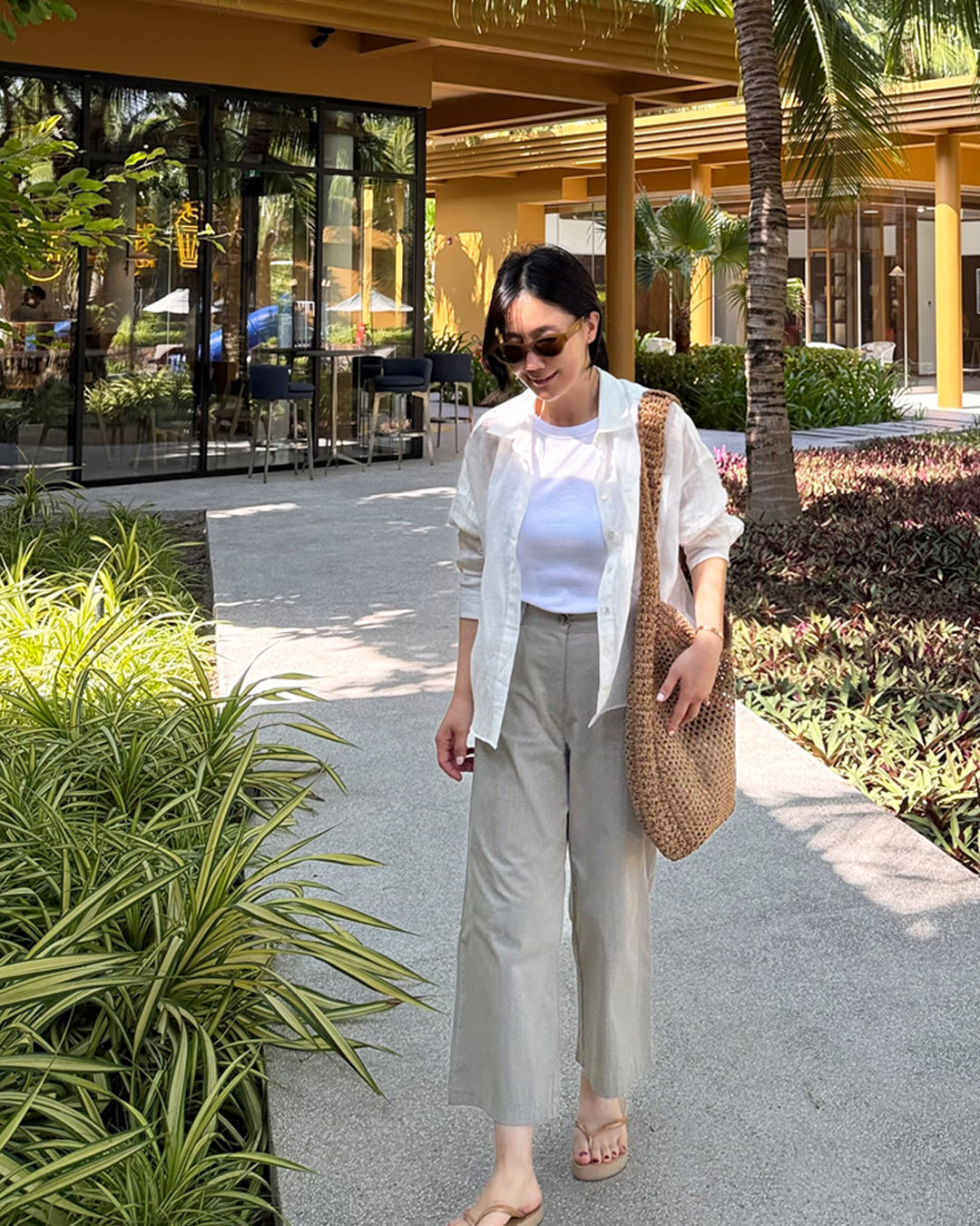 100% Linen Oversized Button-Down Shirt