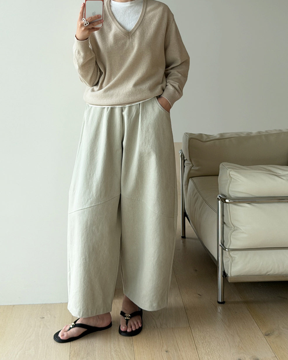Cashmere Blend Classic V-Neck Knit