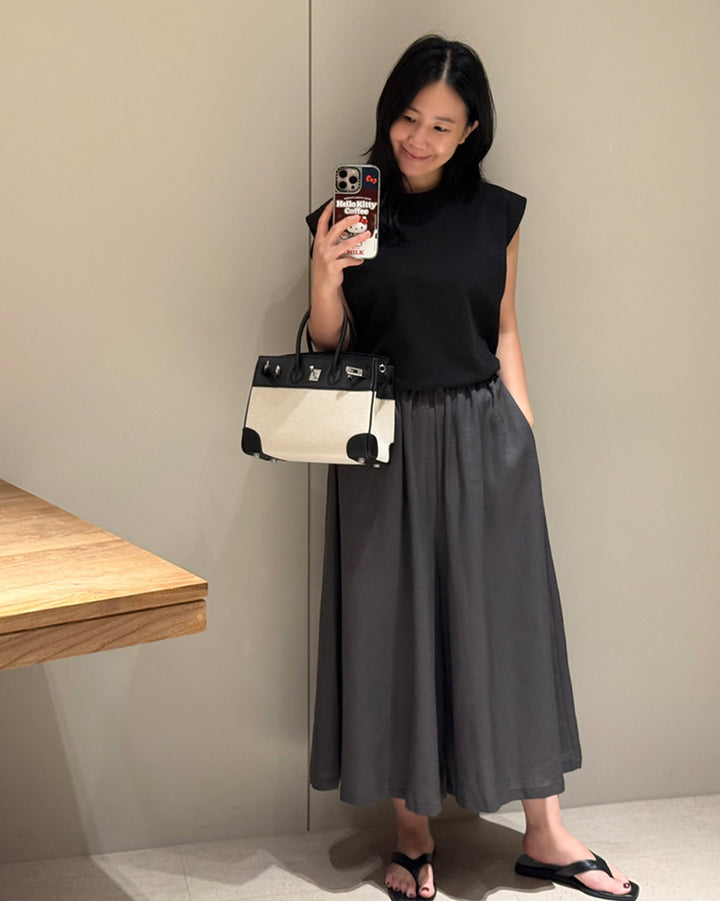 Pleated Wide-Leg Culottes Pants