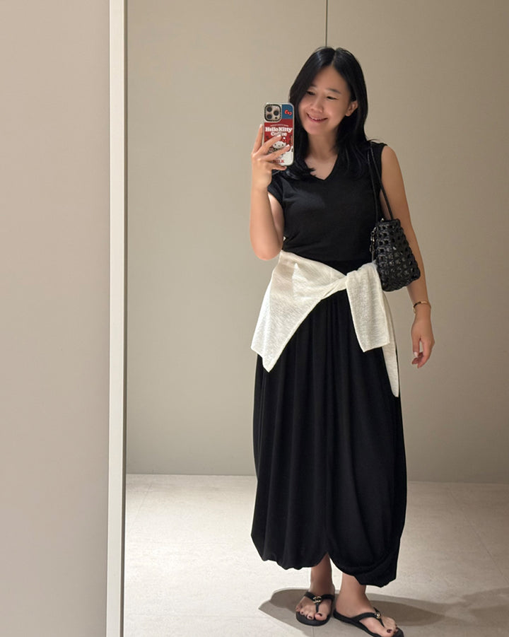 Linen Blend Sleeveless V-Neck Top