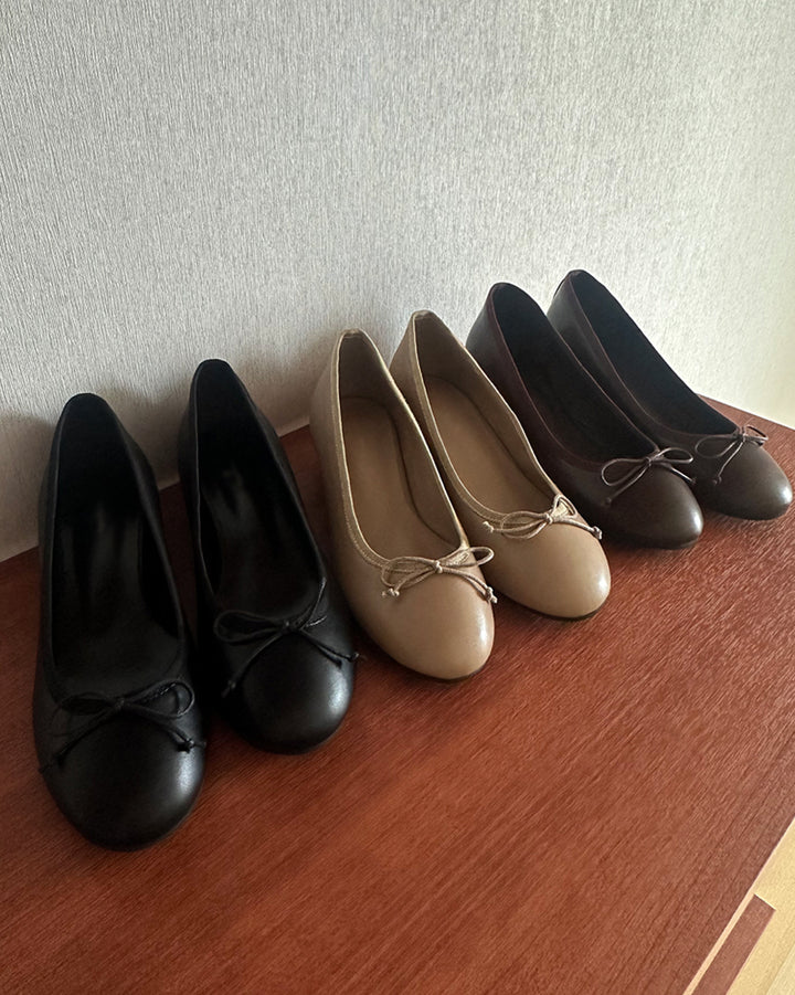 Matte Ribbon Low Block-Heel Pumps